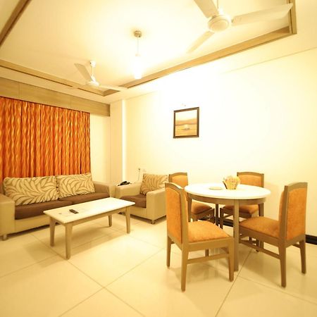 Clinton Park Inn Velankanni Exteriér fotografie