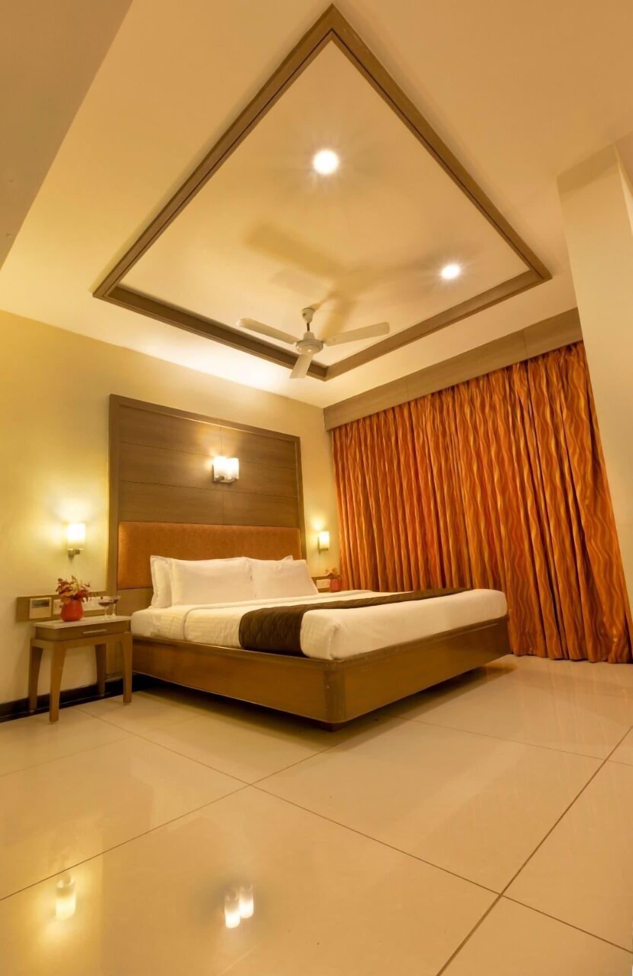 Clinton Park Inn Velankanni Exteriér fotografie