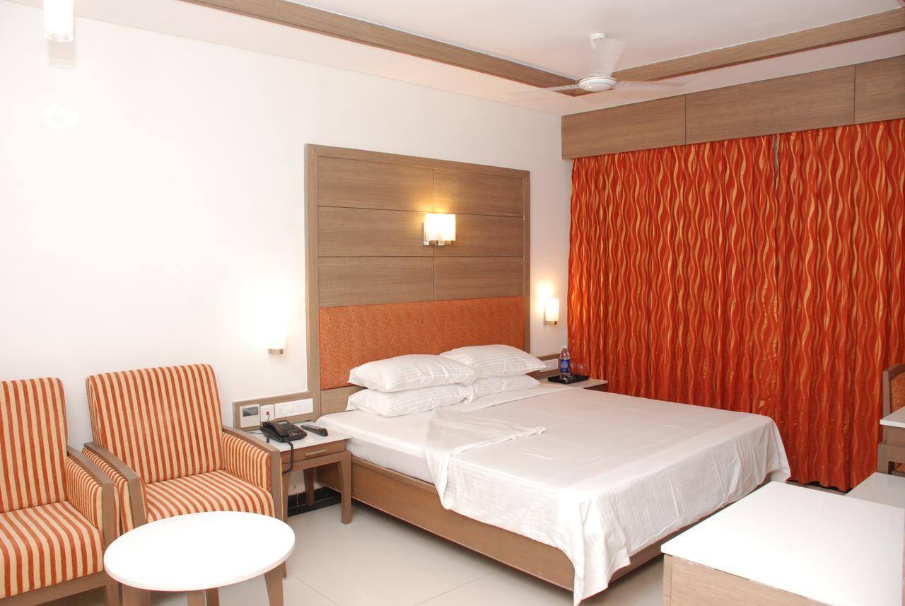 Clinton Park Inn Velankanni Exteriér fotografie